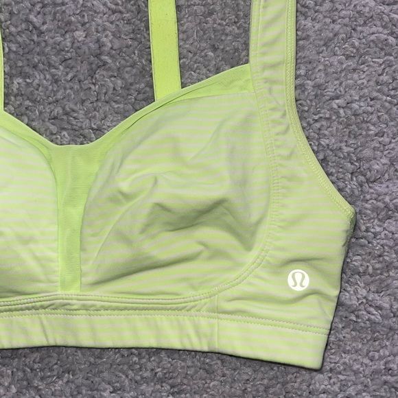 Lululemon Women's Ta Ta Tamer Bra Size 34D Lime Green and White - Picture 3 of 5